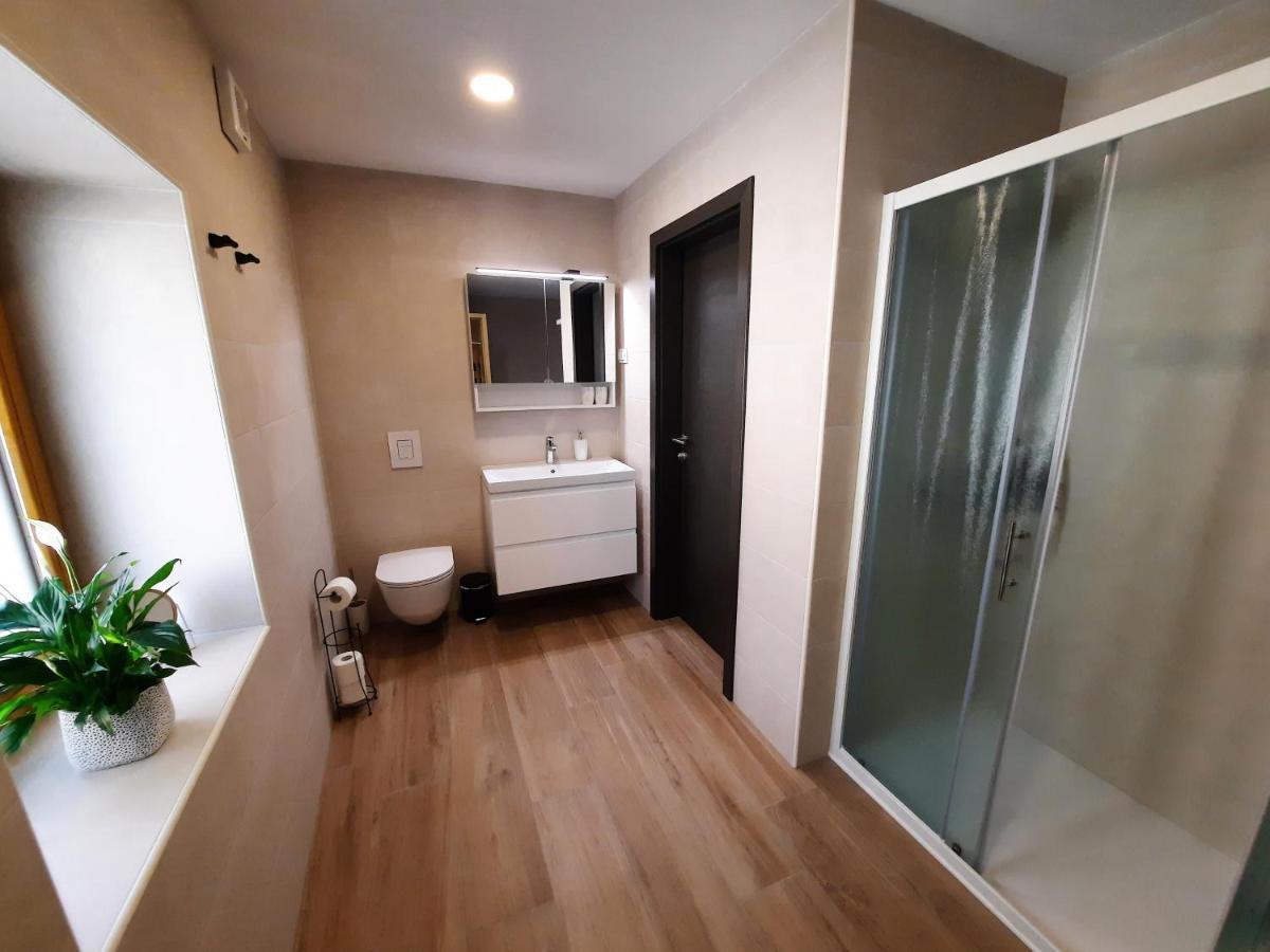 Apartments Hlapi With Spa Kobarid Exterior foto