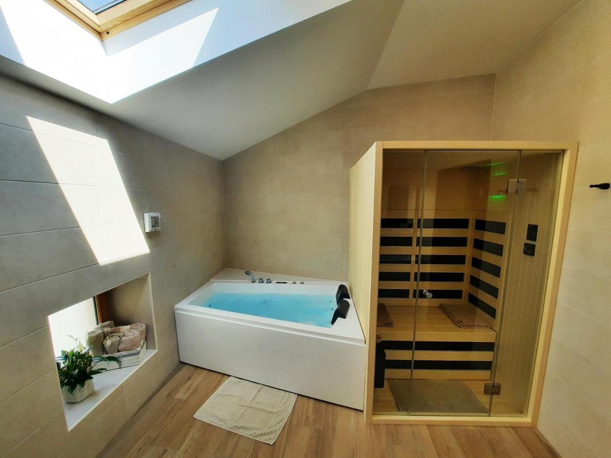 Apartments Hlapi With Spa Kobarid Exterior foto